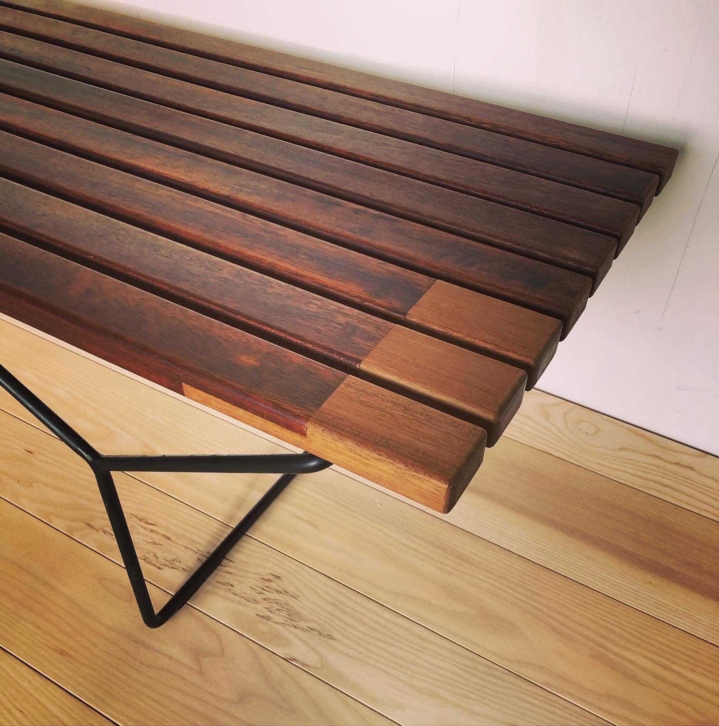 Bertoia Chair One